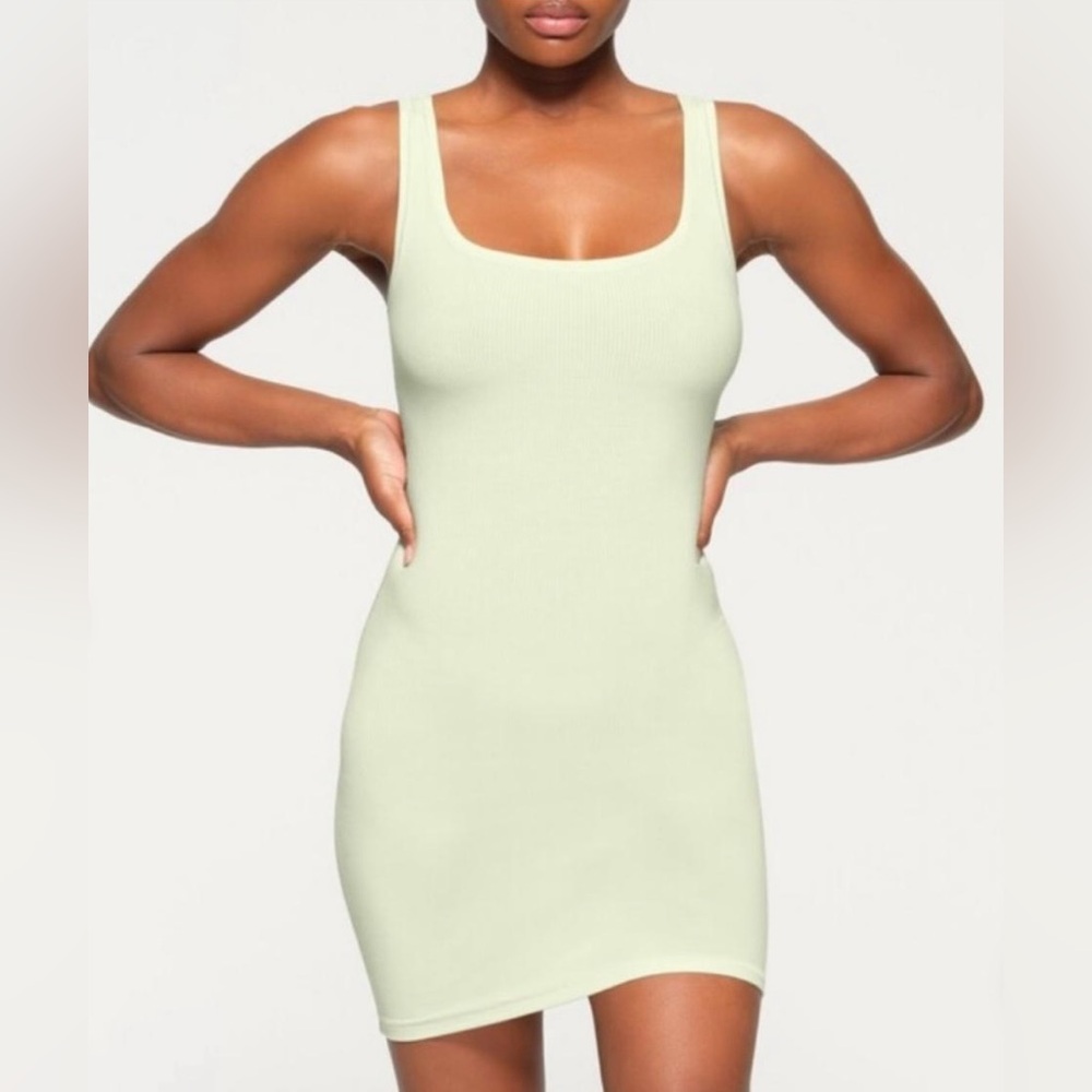 SKIMS ribbed soft lounge mini dress XS